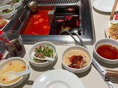 -海底捞火锅鲜切牛肉主题店(长寿路店)