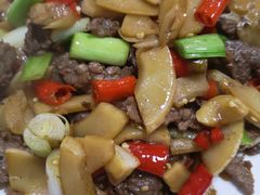 -牛八宝桂林米粉(八里庄店)