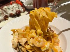-Mogul Eatery·大亨餐酒馆