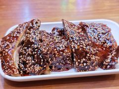 -爆炸头阿姨小四川正宗川味小吃(无任何分店)