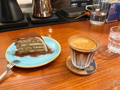 -Be Lived Cafe比例咖啡(摩天轮店)