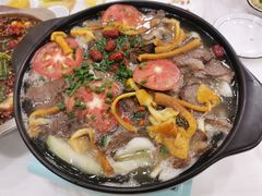 -乡土特色.冷锅鱼.牦牛肉汤锅