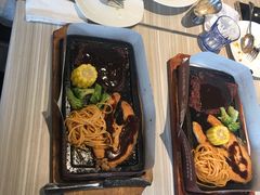 -必胜客(王府井店)