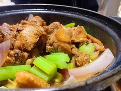 重庆鸡公煲小煲-宏大运餐厅(传媒大学店)