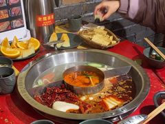 -谭鸭血老火锅(娄星区长青街店)