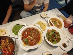 -三湘四水正宗湘菜(君峰路店)