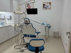 -泰康拜博口腔(松江印象城臻尔店)