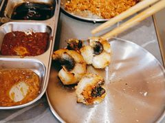 -围炉肉舍•炭烤活鳗•丹东海鲜烤肉(步行街店)