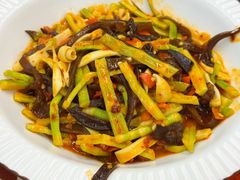 -老三样·旧食新味(绿地店)