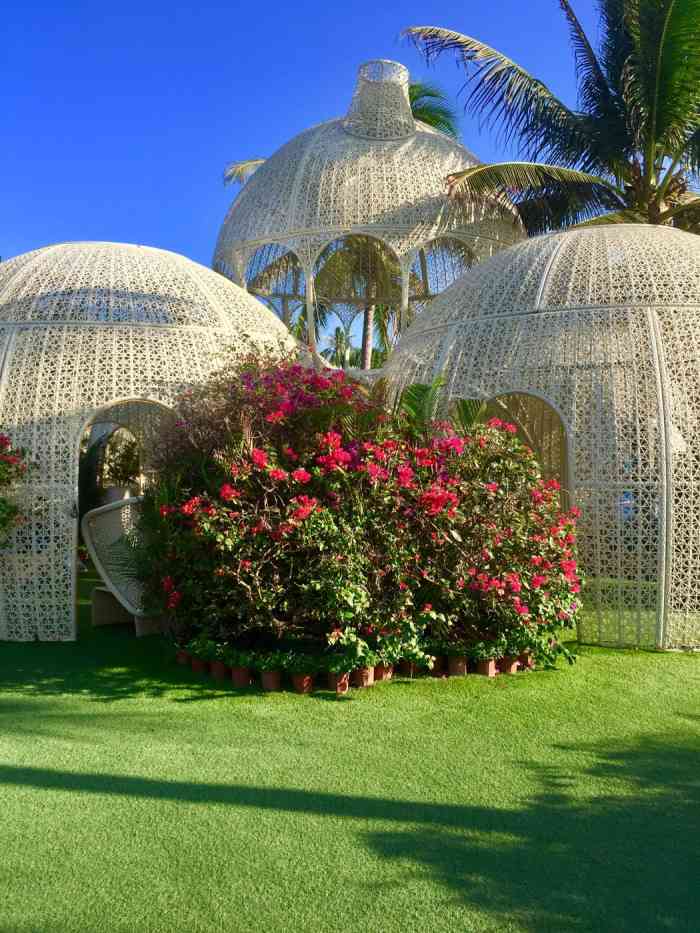 私人订制拍摄地-"蜈支洲岛比打卡的地方,人不多可以拍拍照,.