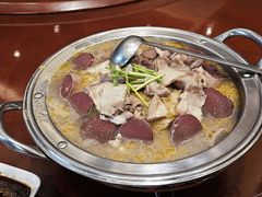 -吴记酱骨炖菜馆(康安路店)
