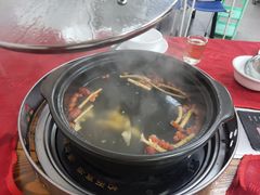 -花苑美食横琴生蚝火锅(拱北粤华路店)