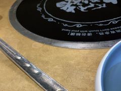 -左庭右院鲜牛肉火锅(金山万达店)