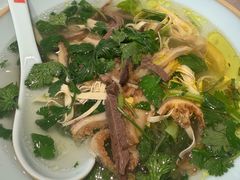 牛杂粉丝汤-小姜锅贴(凤凰街店)