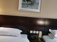 -山东大学学府大酒店(千佛山地铁站店)