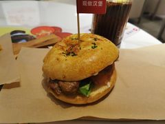-必胜客(大悦城店)