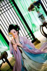 点击看大图 -九月鹰飞汉服摄影工作室