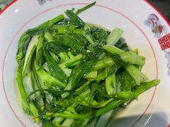 -昱龙大盆牛蛙馆(三兴街总店)