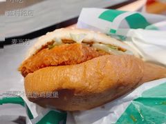 麦麦咔滋脆鸡腿堡-麦当劳(蓝村路店)