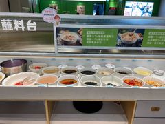 自助调料区-煲大王猪肚鸡·椰子鸡火锅(红谷滩万达店)