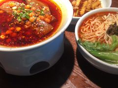 -全牛匠·乐山跷脚牛肉(西单华威约饭街店)