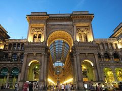 -埃马努埃莱二世拱廊