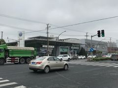 -上海天泽上汽大众销售店(杨浦区店)