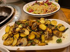 -郑件洋芋饭庄
