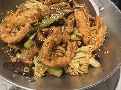 -渔语鱼新川菜Bistro(万象天地店)