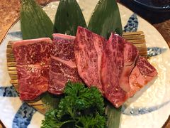 -炼火烤肉店