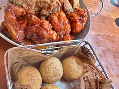 -BHC炸鸡(明洞总店)