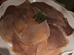 -左庭右院鲜牛肉火锅(浦江欢乐颂店)
