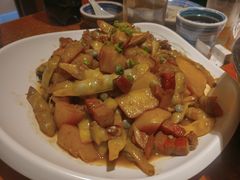 -95号酱骨·一块豆腐(展春园西路店)