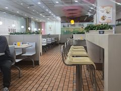 -六和餐饮(东城根店)