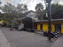 -火车头法国西餐厅