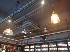 -阅西安新华书店(翠华南路店)