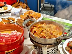 -金马门国际美食百汇(珞喻路店)