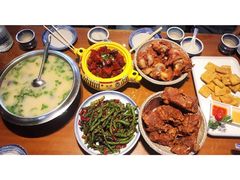 -95号酱骨·一块豆腐(展春园西路店)