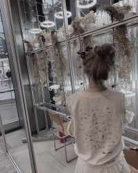 -MODEL'S HAIR