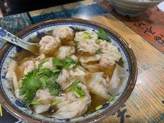 -老谢野馄饨(延安路店)