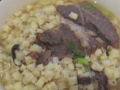 -陈熹公民族美食文化餐厅(中华广场店)