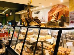 面包甜点陈列柜-Ole 面包房(华润万象城店)