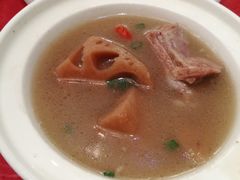 排骨莲藕汤例-小蓝鲸湖北菜(八一路店)