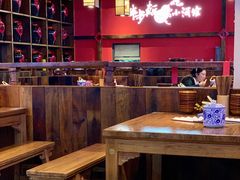 -先启半步颠小酒馆(白麓里店)