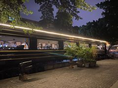 -火车头法国西餐厅