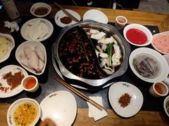 -纸盐河码头火锅(十八梯店)