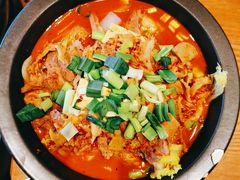 -云海肴·汽锅鸡·云南菜(天山百盛优客店)