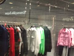 -BALENCIAGA(德基广场店)