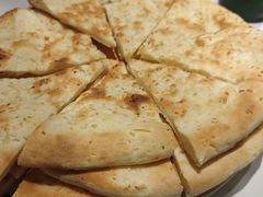 馕饼-清真·卡德尔大叔新疆主题餐厅(龙汇路店)