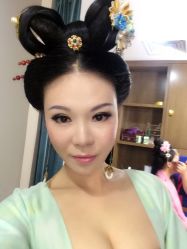 -盘子女人坊生日照·摄影馆(华强店)